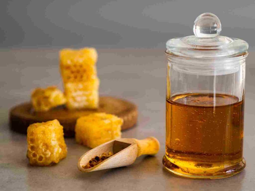 Honey for Toenail Fungus